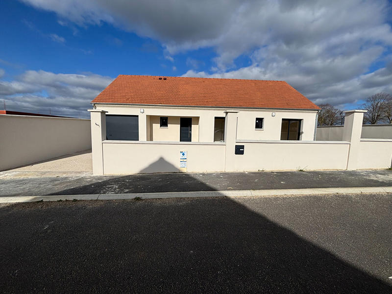 Maison - 103 m² - 4 pièces