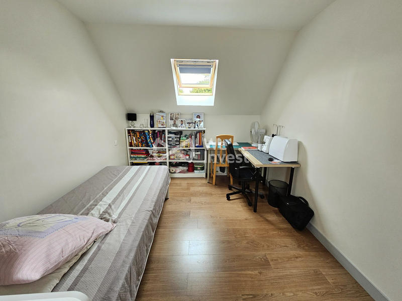 Maison traditionnelle - 131 m² - 7 pièces