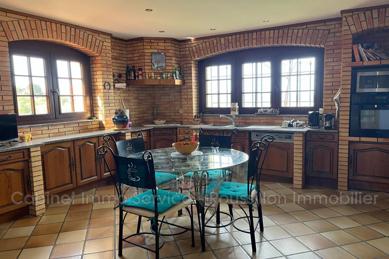 Propriété - 178 m²