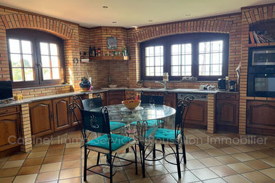 Propriété - 178 m²