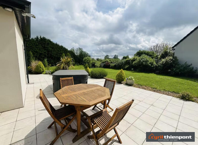 Maison - 102 m² - 5 pièces