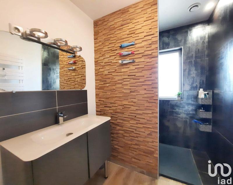 Maison - 180 m² - 5 pièces