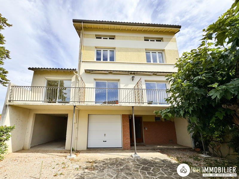 Appartement - 264 m² - 5 pièces