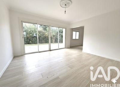 Maison - 84 m² - 4 pièces
