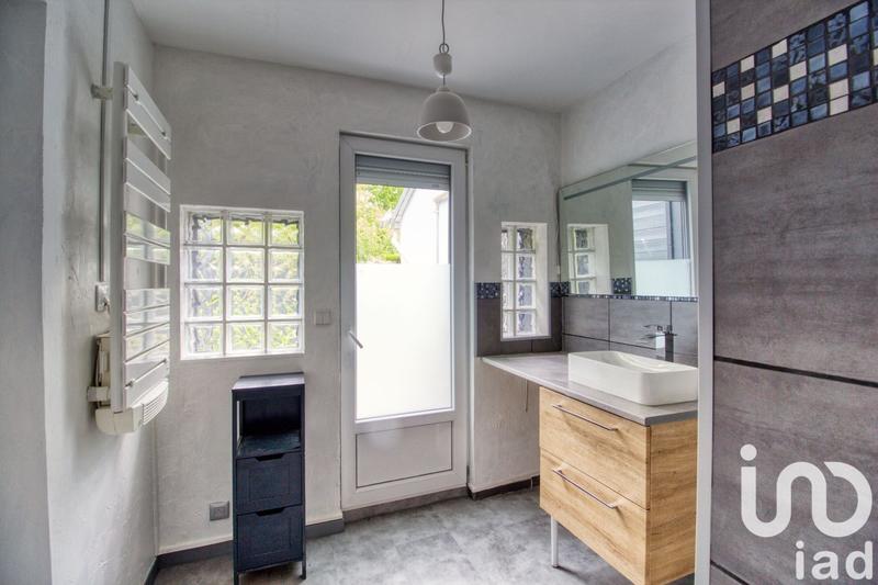 Maison - 164 m² - 8 pièces