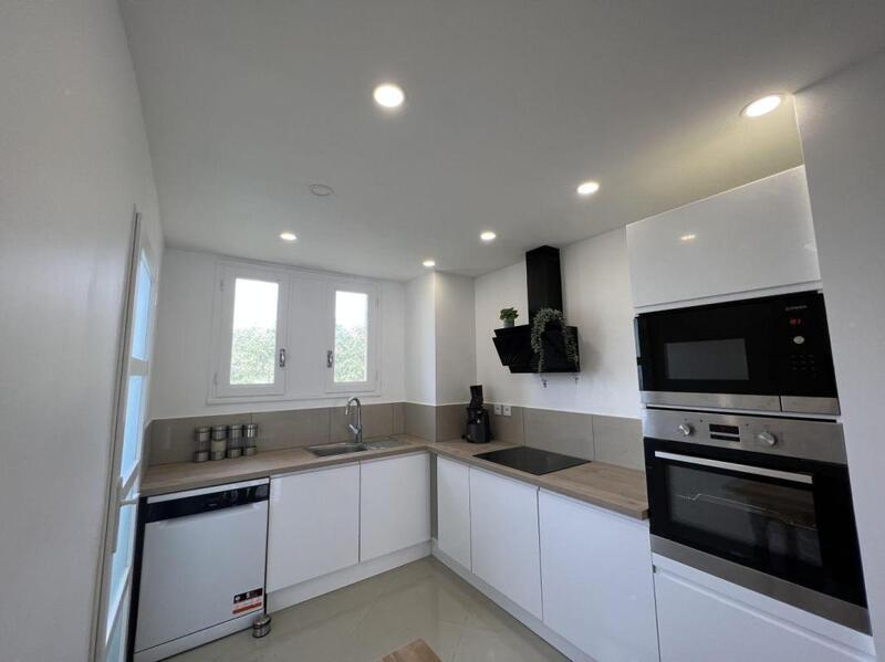 Appartement - 56 m² - 4 pièces