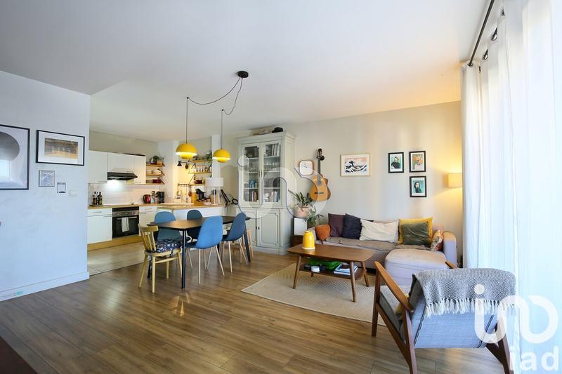 Appartement - 64 m² - 3 pièces