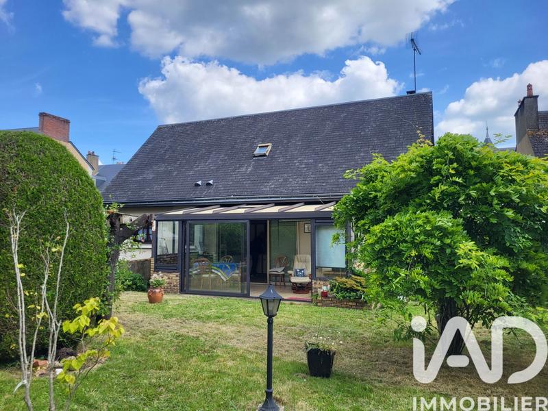 Maison - 122 m² - 6 pièces