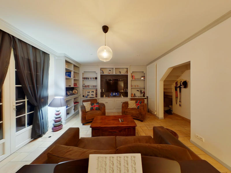 Maison - 160 m² - 6 pièces