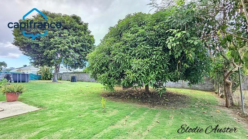 Villa - 267 m² - 10 pièces