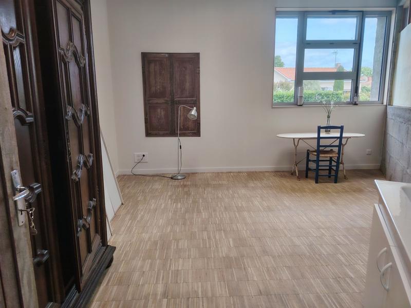 Bureau - 18 m² - 1 pièce