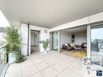 Appartement - 160 m² - 5 pièces