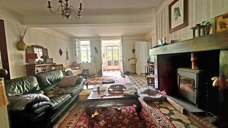 Maison bourgeoise - 269 m² - 19 pièces