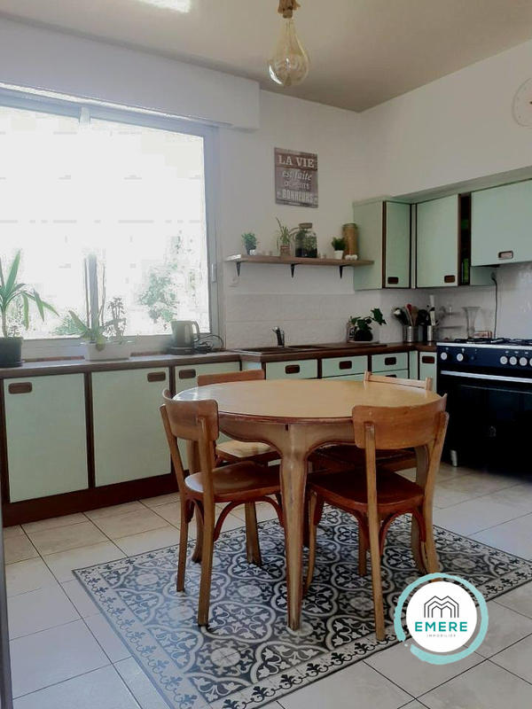 Maison - 160 m² - 5 pièces