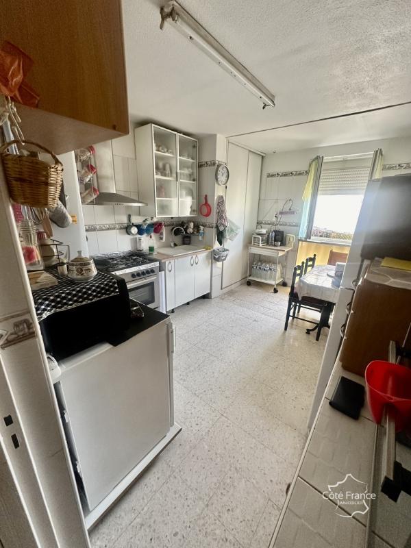 Appartement - 81 m² - 4 pièces