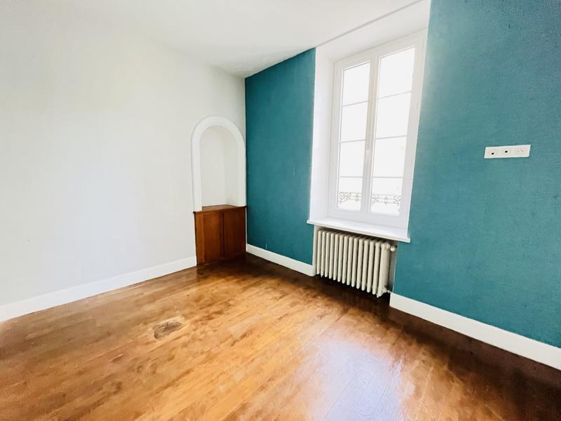 Appartement - 104 m² - 4 pièces