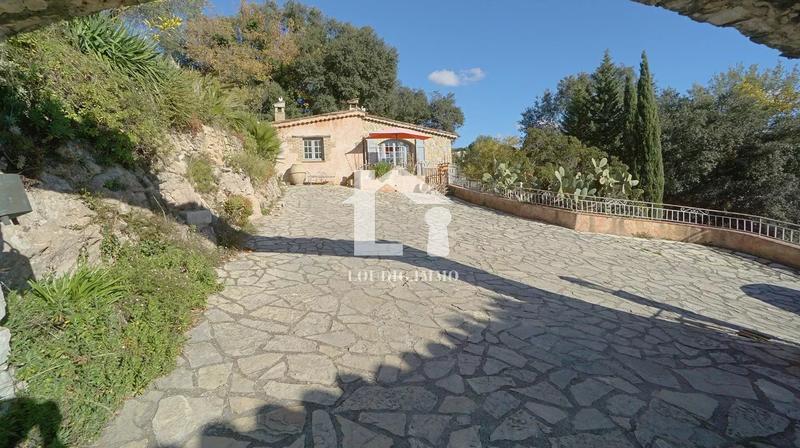 Villa - 157 m² - 5 pièces