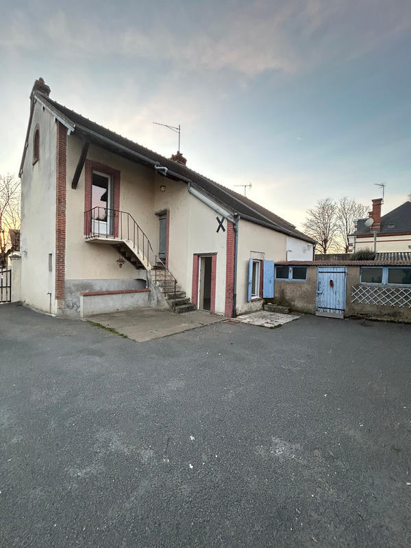 Maison - 86 m² - 4 pièces