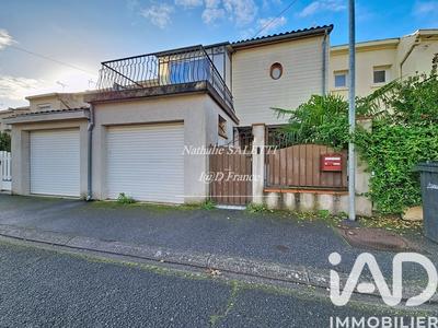 Maison de ville - 100 m² - 5 pièces