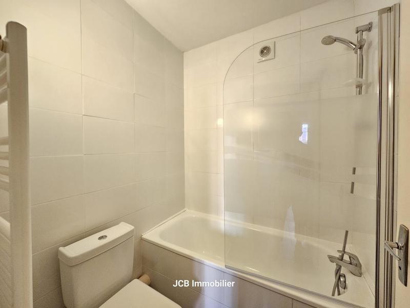 Studio - 27 m² - 1 pièce