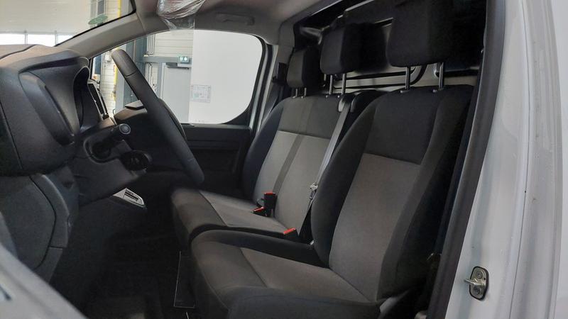 Citroën Jumpy Taille m 100 kW (136 ch) 50 kWh