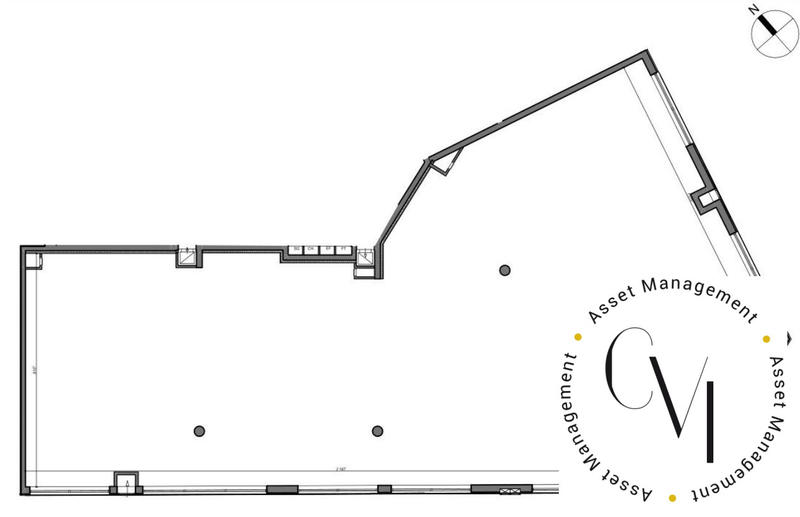 Local commercial - 243 m²