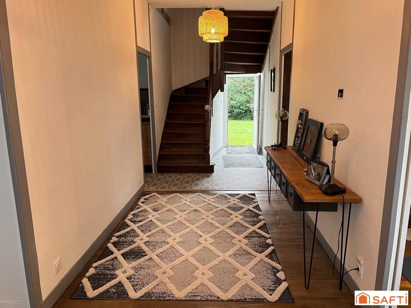 Maison - 144 m² - 6 pièces