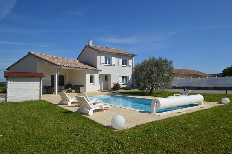 Villa - 137 m² - 7 pièces