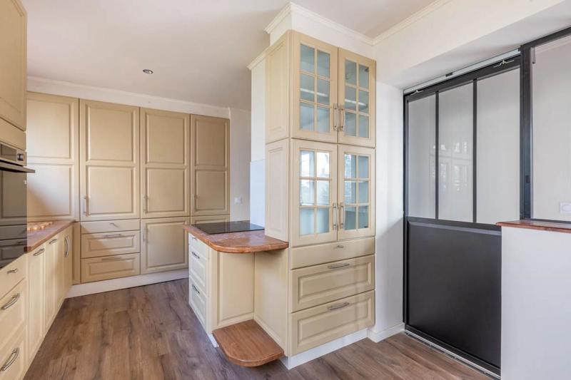 Maison - 121 m² - 5 pièces