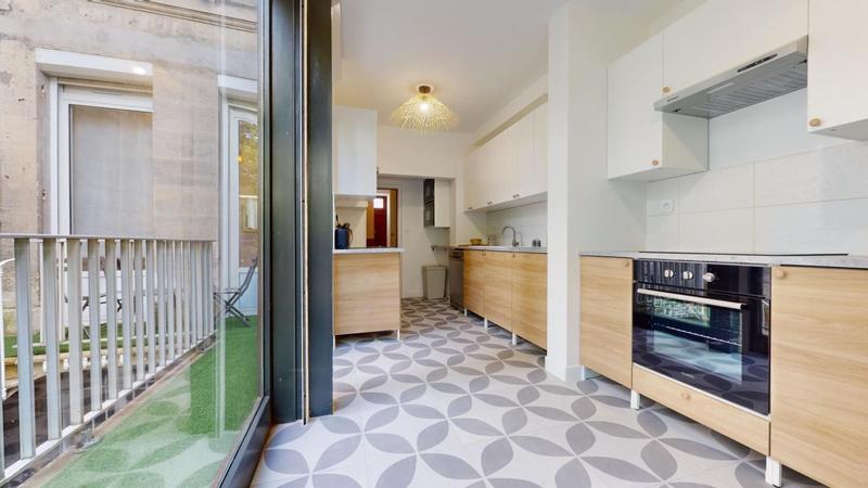 Maison en pierre - 158 m² - 8 pièces