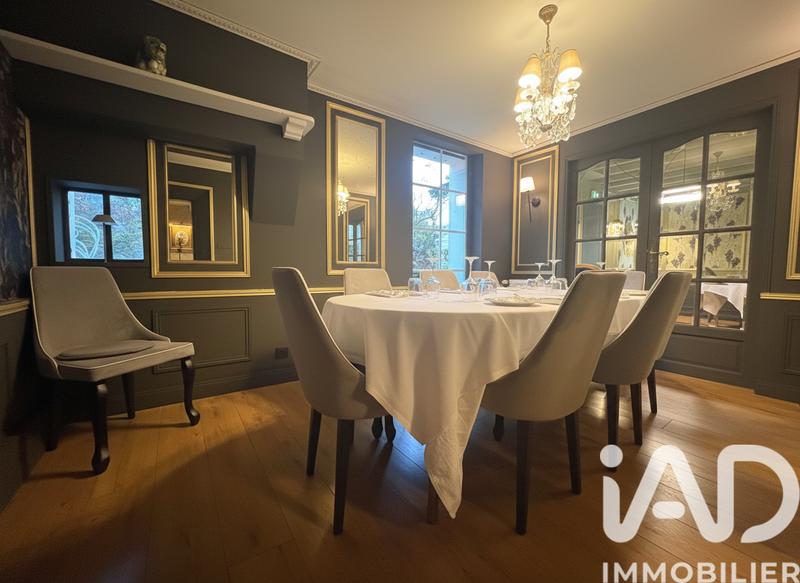 Maison - 533 m² - 10 pièces