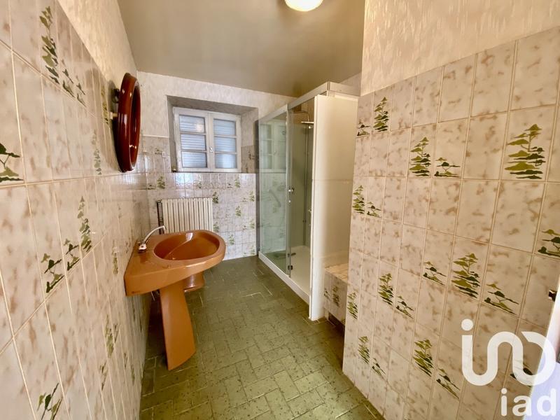 Maison - 168 m² - 11 pièces