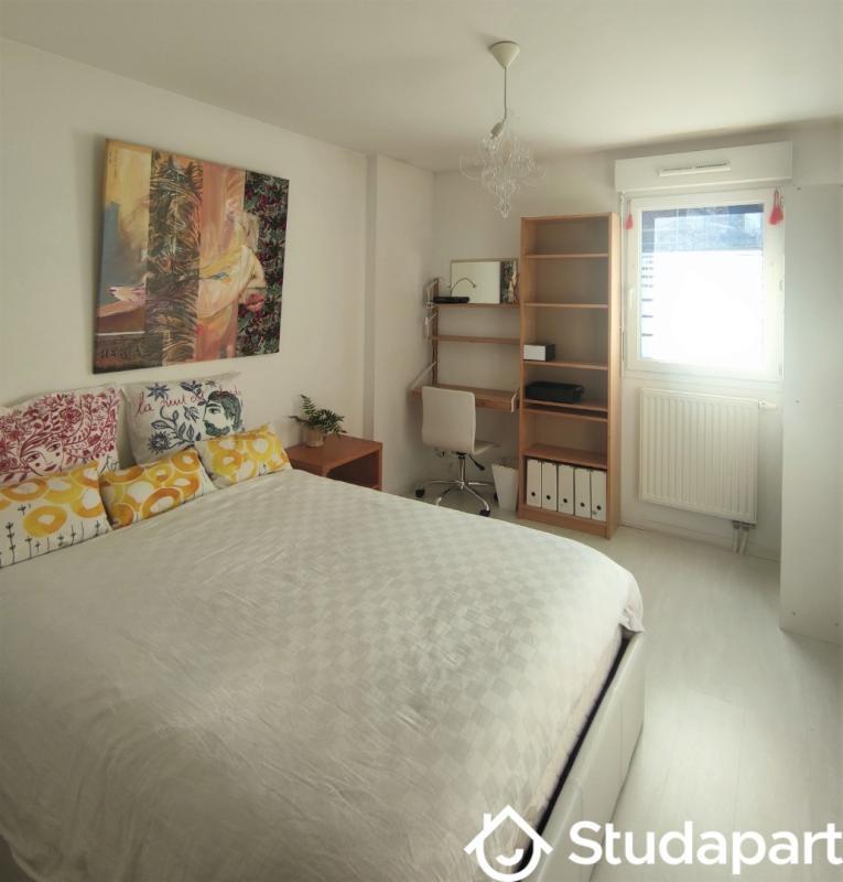 Chambre - 12 m² - 1 pièce