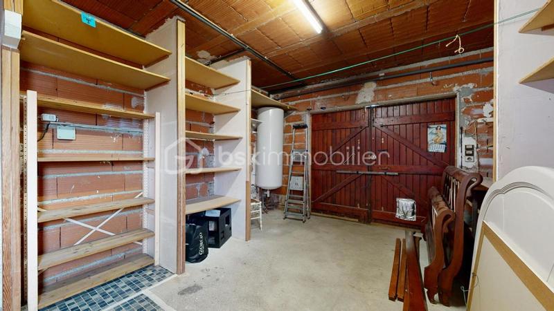 Demeure - 137 m² - 5 pièces