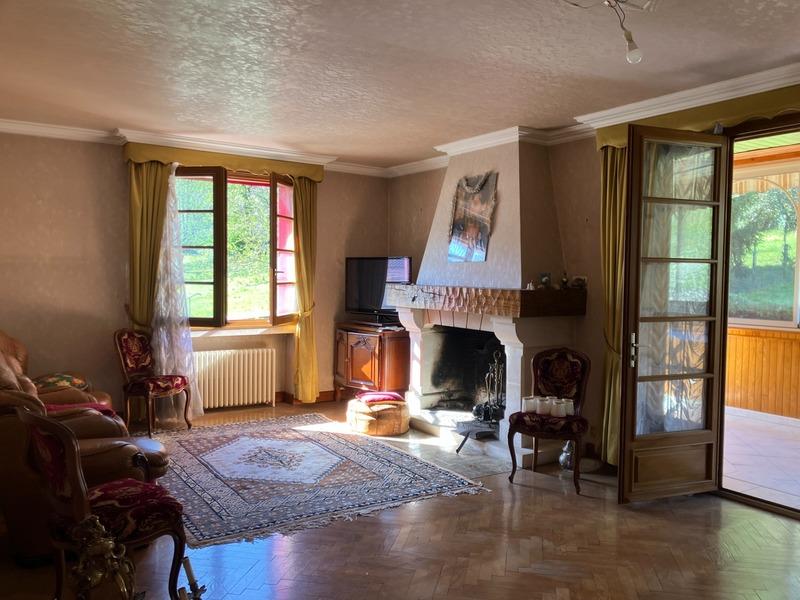 Maison - 174 m² - 9 pièces