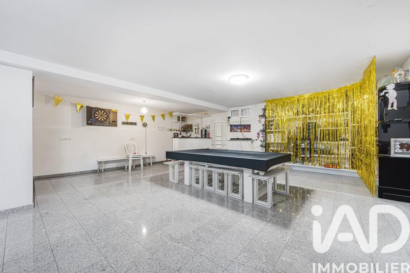 Maison - 162 m² - 7 pièces