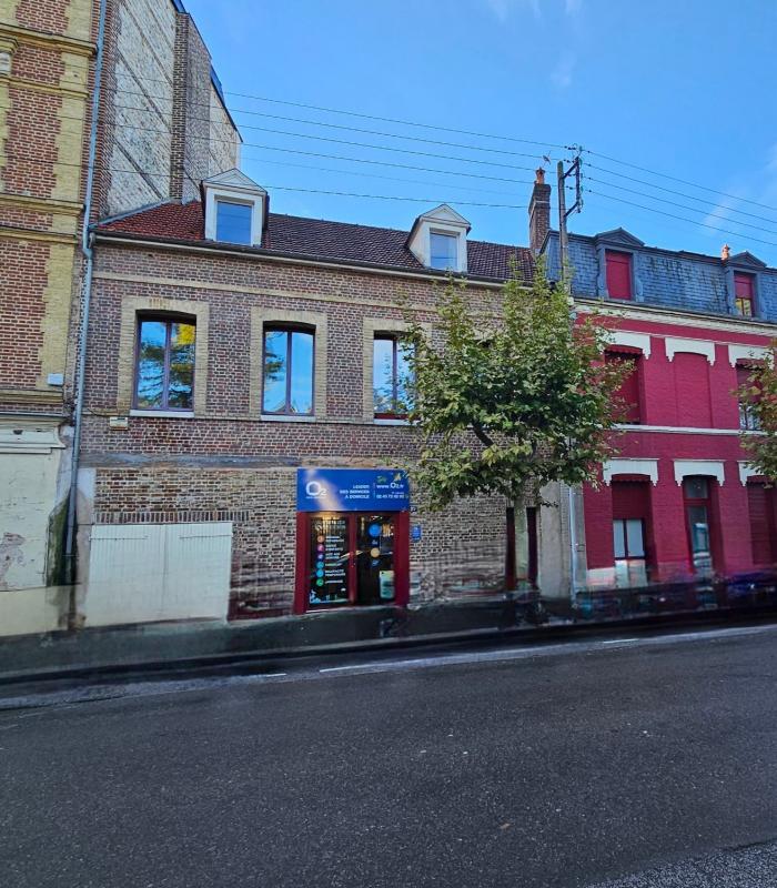 Immeuble - 214 m² - 7 pièces