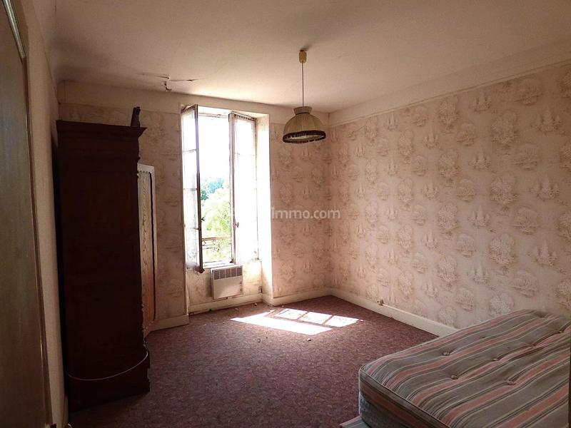 Appartement - 265 m² - 12 pièces