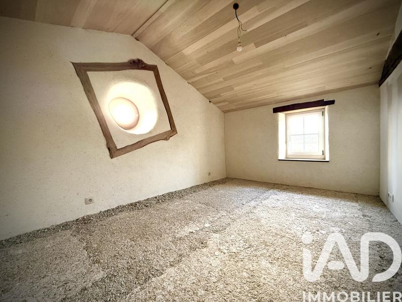 Maison - 137 m² - 6 pièces