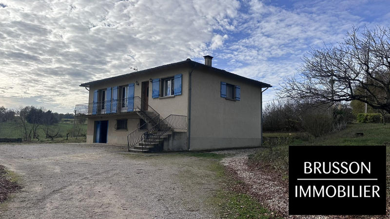 Maison traditionnelle - 102 m² - 4 pièces