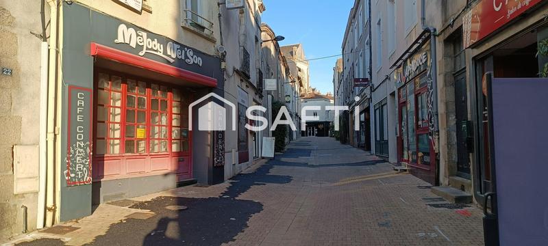 Local commercial - 90 m² - 3 pièces