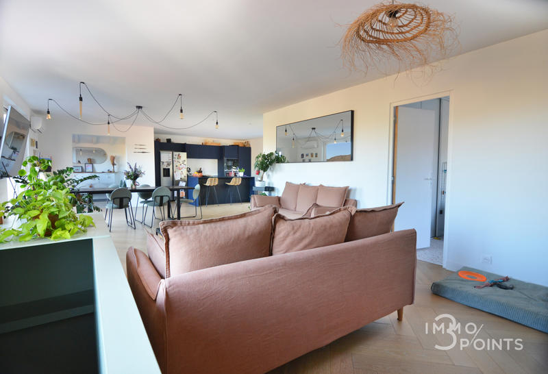 Maison - 139 m² - 5 pièces