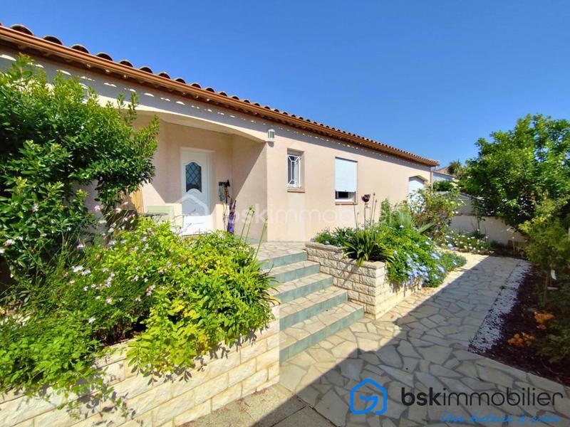 Villa - 237 m² - 6 pièces