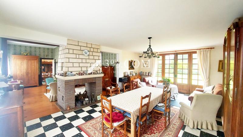 Maison - 175 m² - 6 pièces