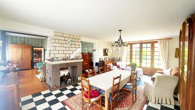 Maison - 175 m² - 6 pièces