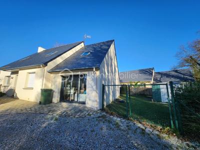 Maison traditionnelle - 142 m² - 7 pièces