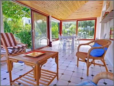 Maison - 160 m² - 8 pièces