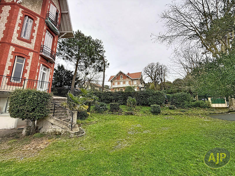 Appartement - 88 m² - 3 pièces