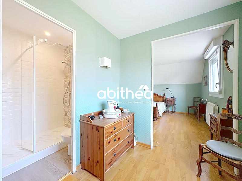 Maison - 170 m² - 6 pièces