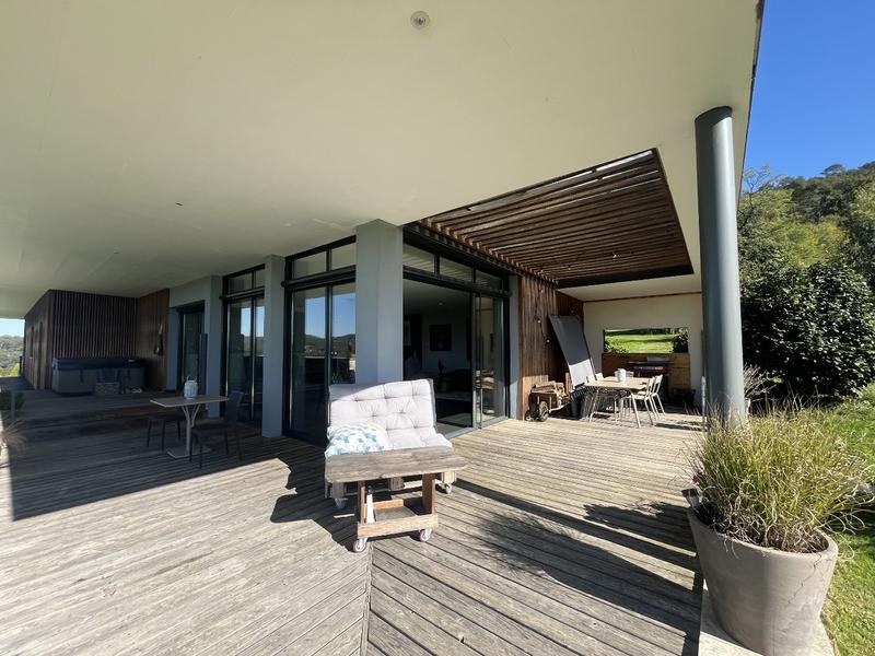 Maison - 194 m² - 5 pièces